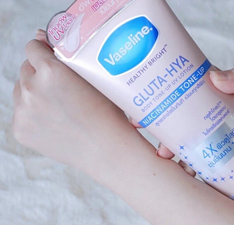 Vaseline-បំប៉នស្បែកតឹងសភ្លឺថ្លា 300ml