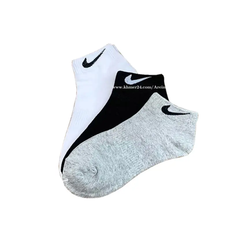 Nike​ ស្រោមជើងកខ្លី