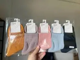 Aguo Fashion Socks ស្រោមជើងកវែង
