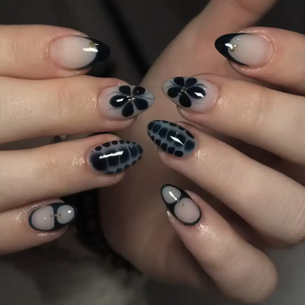 [401029] Beautiful Nail  ម៉ូតក្រចកពណ៌ខៀវនិងស 24pcs