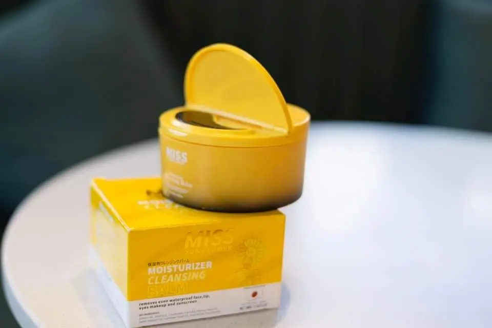 Missក្រមួនសម្អាតមុខ100ml