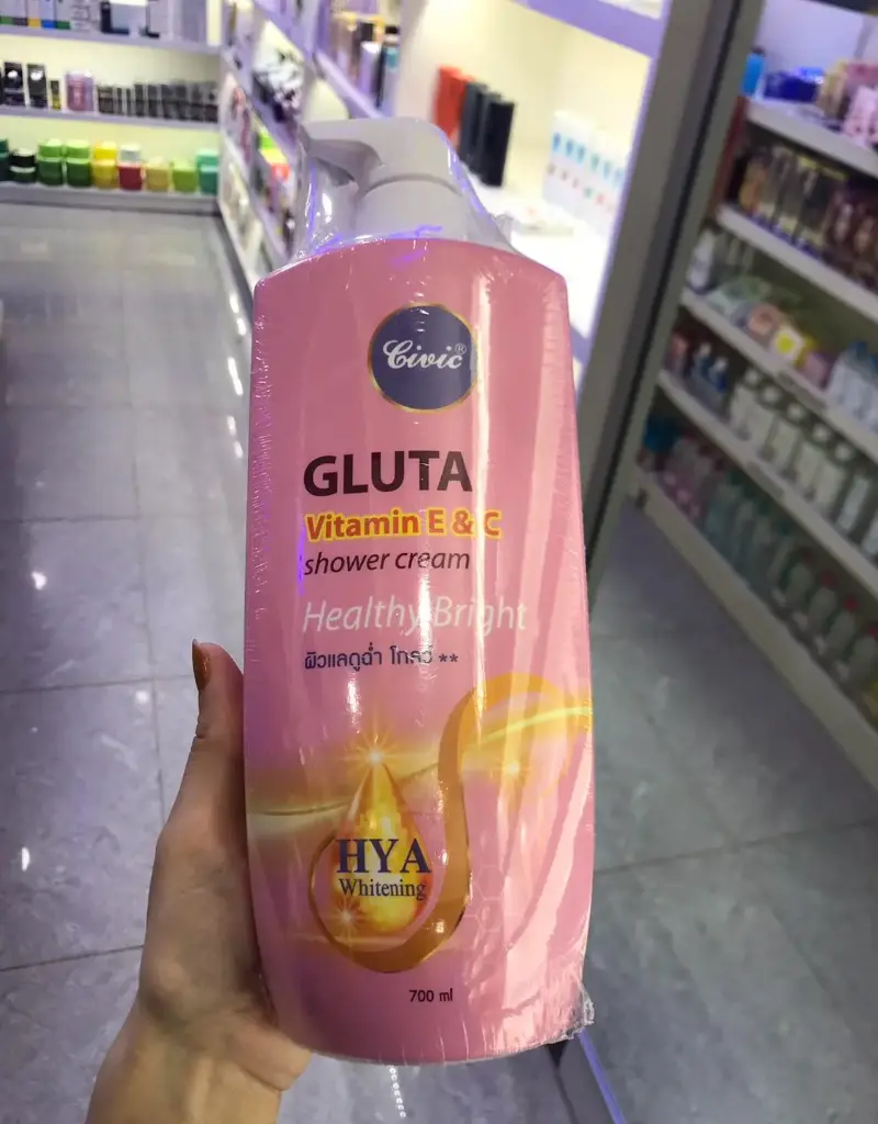 Civic ដុសខ្លួន VitE&C 700ml
