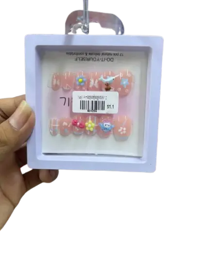 Nail Artឈុតម៉ូតក្រចក-056