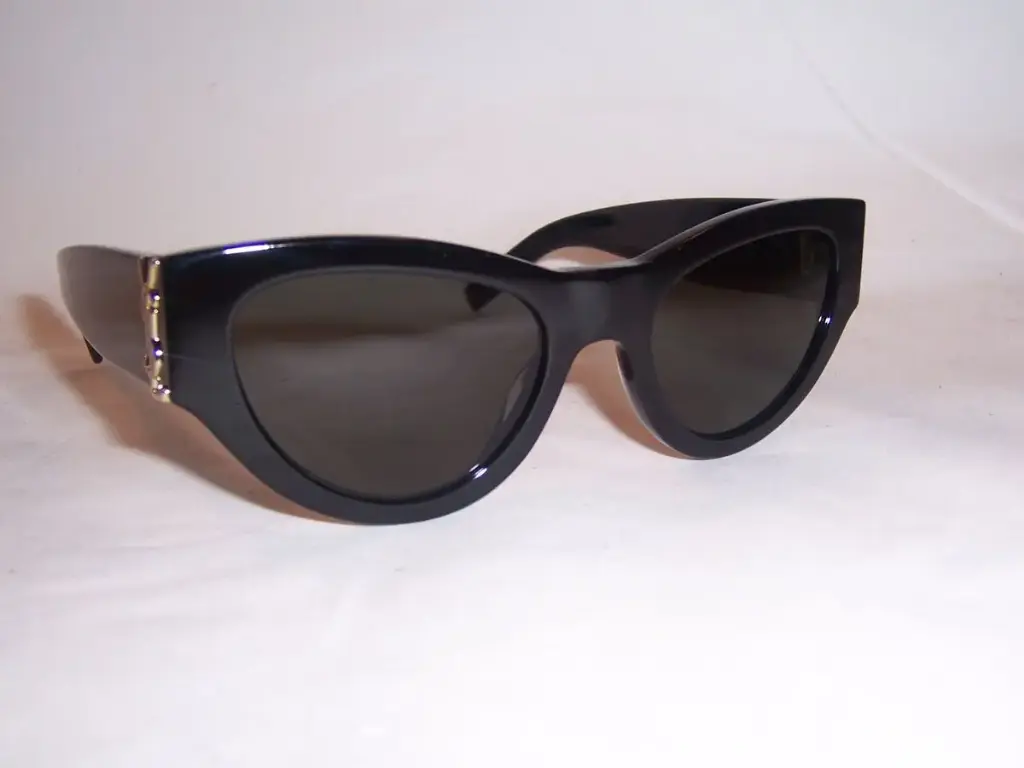 YSL02វ៉ែនតាដងជ័រ ចំរុះពណ៍