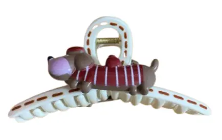 217-ដង្កៀបចាប់សក់វែងមានសត្វឆ្កែ