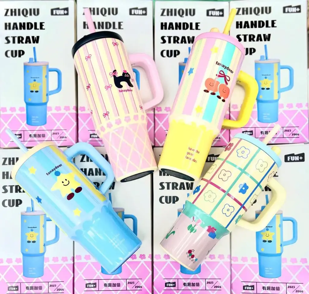 Zhiqiu Handle Straw Cup FancyDay #HX058 710ml