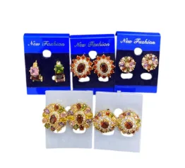 ក្រវ៉ិលផ្កាធំចម្រុះម៉ូត