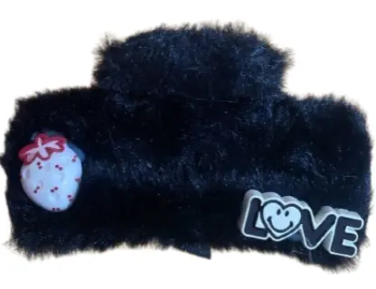 [402277] 192-ដង្កៀបចាប់សក់រោម Love Strawberry