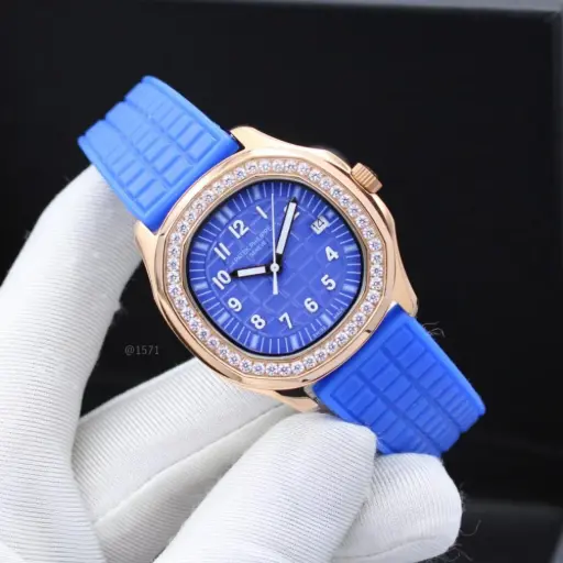 [425587] Patek Philippe នាឡិកាដៃខ្សែជ័រ