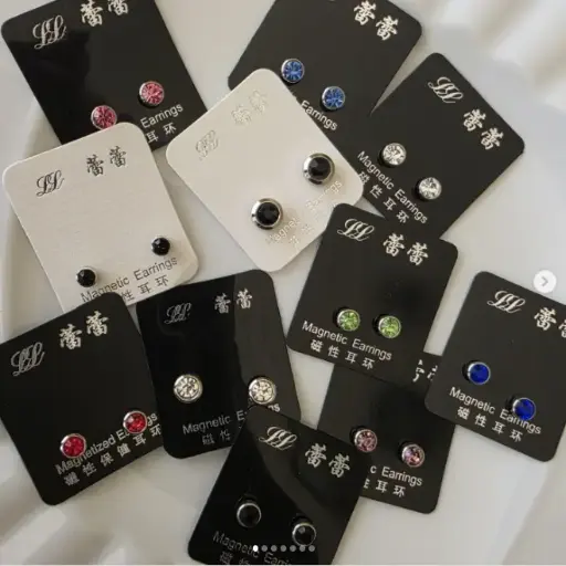 [425608] Accessory Magnetic Earring ក្រវិលឆក